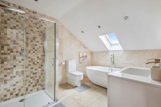 Luxury Corporate Accommodation Near Leeds - 5
