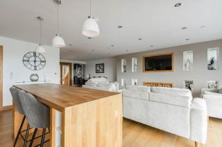 Luxury Corporate Accommodation Near Leeds - 4