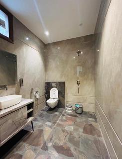 KG Blue Five Regency - 7