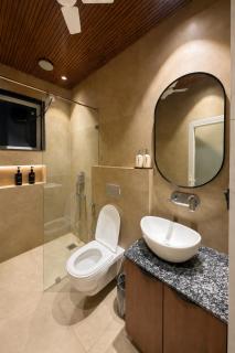 1 bhk near baani square sec 49 - 3