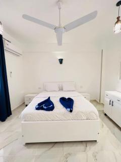 Happiness Guest House - 8