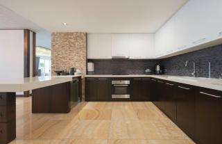 Beachfront, 4 bedrooms, for Big Family - 1