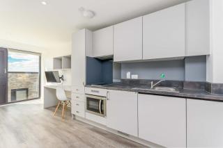 Modern Studios in Central Coventry - 5