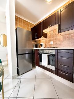 Luxury Sandown Sandton Suite with Private Garden - 8