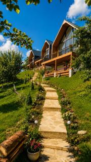 Triovista Chalets - 8