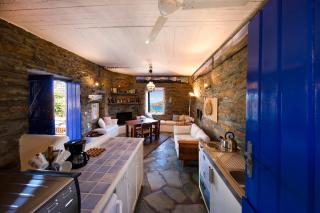 Stone house with a magical view - 4