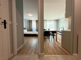 Aleja Platanowa Superior Apartment by BookingHost - 1