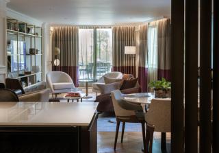 The Guardsman Hotel - 0