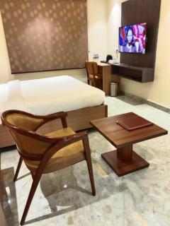 Hotel Gharana Green's - 7