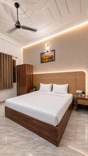 Hotel Siddhivinayak Near Rammandir Ayodhya - 5