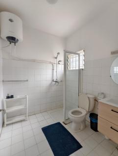 Large bedroom with private bathroom Mermoz Dakar - 7
