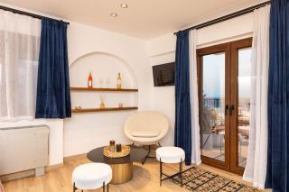 Studio Tepes - Samos Sea View Balcony Suites - 7