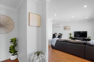 Home Away From Home - A Family-Friendly stay - 3
