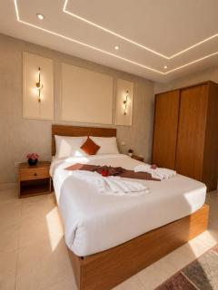 Tahrir Hub Hotel - 1