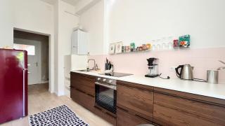 Schöne Altbauwohnung mit 2 privaten Parkplätzen für bis zu 8 Personen im Leipziger Westen - 8