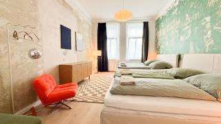 Schöne Altbauwohnung mit 2 privaten Parkplätzen für bis zu 8 Personen im Leipziger Westen - 9