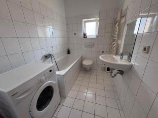 Home, Family and Business Stay - 2