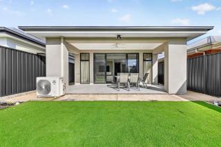 Leeds House 4BR New Build, Alfresco, 15 Min CBD - Northfield - 6