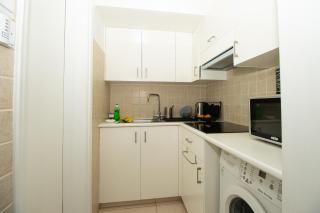 Finikoudes Apartment Seaview - 1