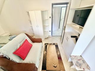Lelle Udvar 8 AC Free parking - 9