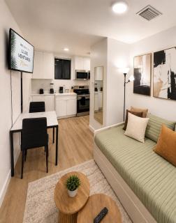 Luxe Ventures Miami Boutique - 2