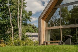 Luxe Lodge met Privé Jacuzzi voor 4 – Woodz Lodges Heusden-Zolder - 7