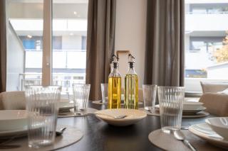 Bright Newly Renovated Apartment with Balcony - Special WHITE RABBIT 21 Apartment, Basel, up to 6 guests - 6
