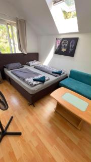 Elegant Villa with Free WiFi Sleeps 29 - 2