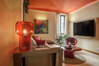 Spanish Steps Art Gallery- Roma - 2