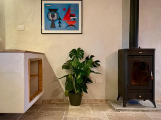 Restored Rustic Retreat in the Langhe - 8