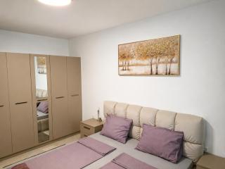 Nadezhda Stay Sofia by Beli Dunav Metro Station - 7