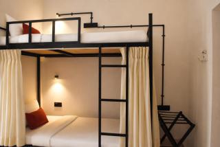 8fold by Larisa, Siolim - 1