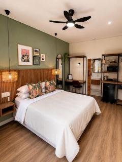 Beachway Guest House - 8