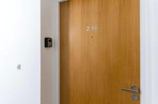 Modern Cardiff city apartment, the best location - 1