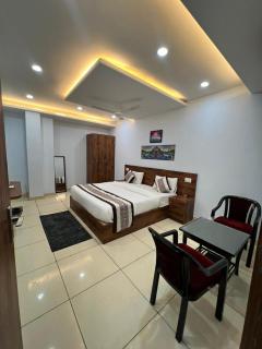 Hotel RK Palace Near Jaipur Airport - 0