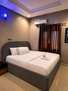 La Topik Hotel & Suites - 2