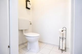 Modern Private Rooms in Shared Apartment Near Stadthalle - 9