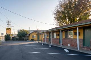 Oak Motel Modesto CA - Modesto - 7