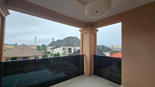 3bedroom Ensuite Home with Pool ,Wifi & 24 hour Power - 6