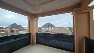 3bedroom Ensuite Home with Pool ,Wifi & 24 hour Power - 2