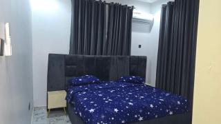 3bedroom Ensuite Home with Pool ,Wifi & 24 hour Power - 4