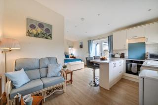 Ashclose Lodge Annexe - 9