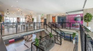 Perfect Miami 2 BR condo, with free parking! - 7