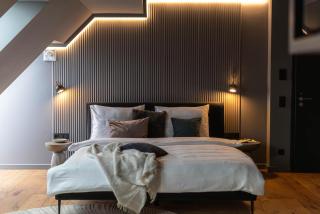 Conlon House Central - 5