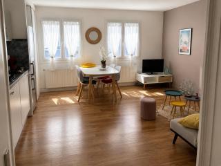 Appart, chantier naval, très cosy et vintage - 9