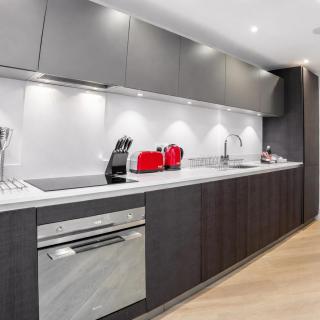 Roomspace Serviced Apartments - The Quadrant - 5
