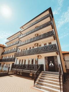 Arta Apartments - 8