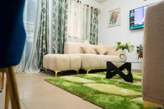 Appartement meublé avec cour extérieure privé à Bastos - 2