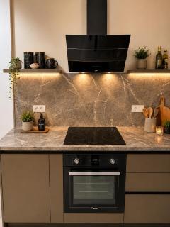 Ollyens Apartments - 2