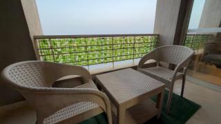 3BR Opposite Hyde Park - South 90 - 9